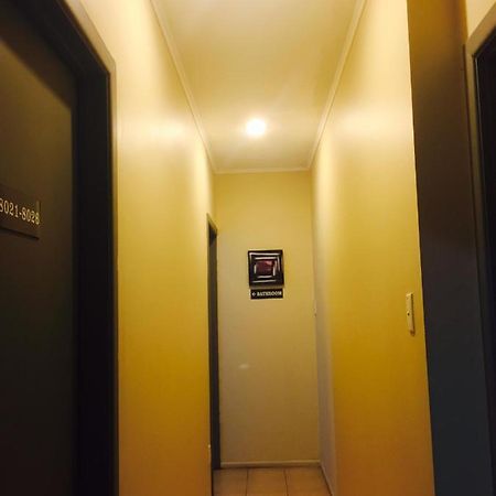 Kiwi Airport Backpackers Hostel Auckland Ngoại thất bức ảnh