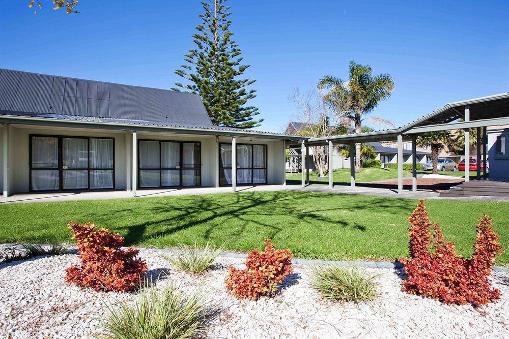 Kiwi Airport Backpackers Hostel Auckland Ngoại thất bức ảnh